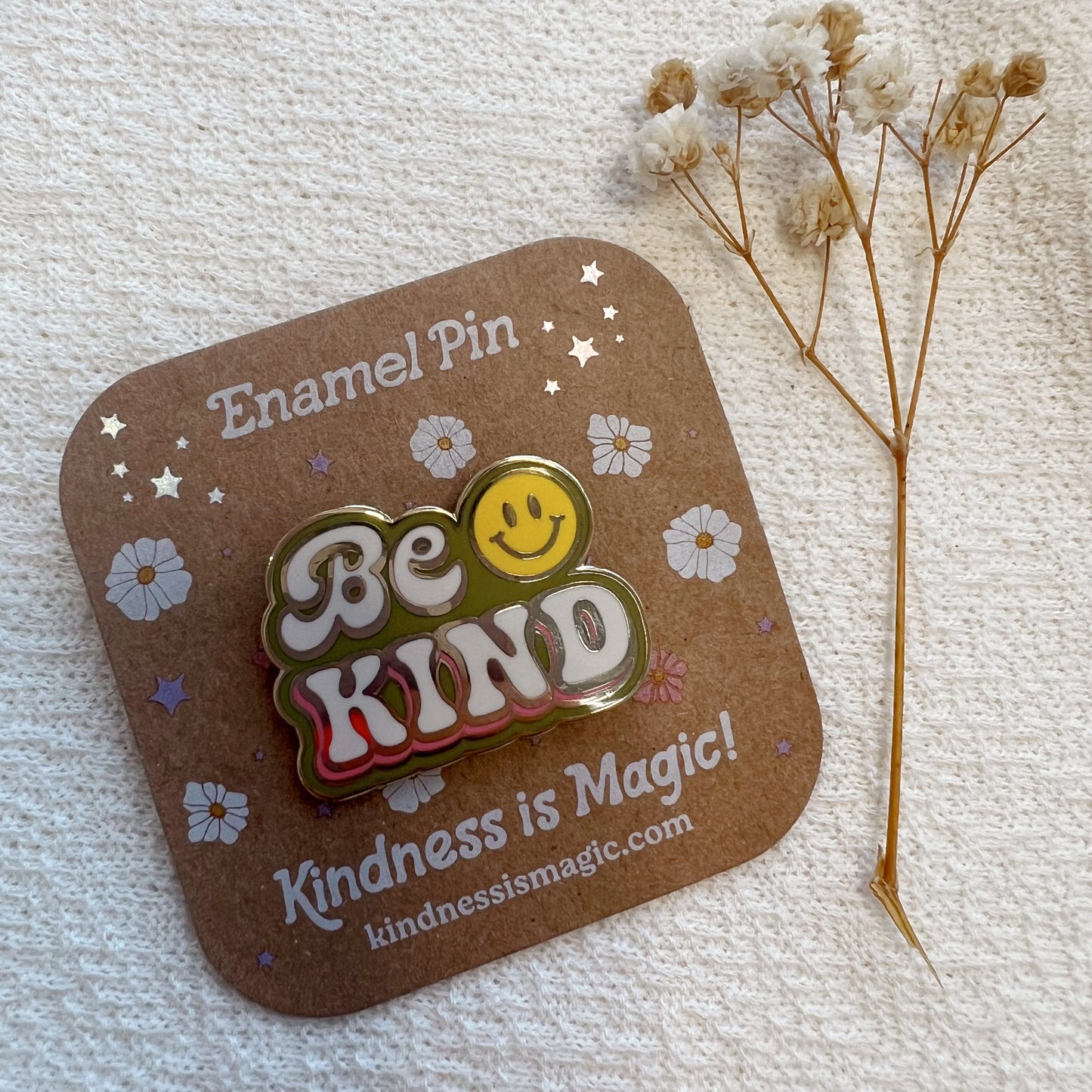 Be Kind Smiley Pin